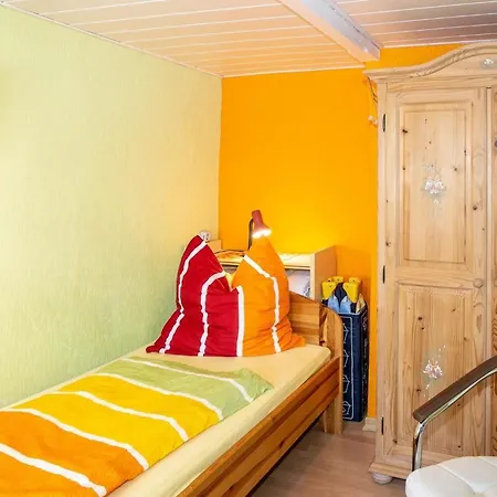 Haus Kerstin, Ferienreihenhaus * פהמארן